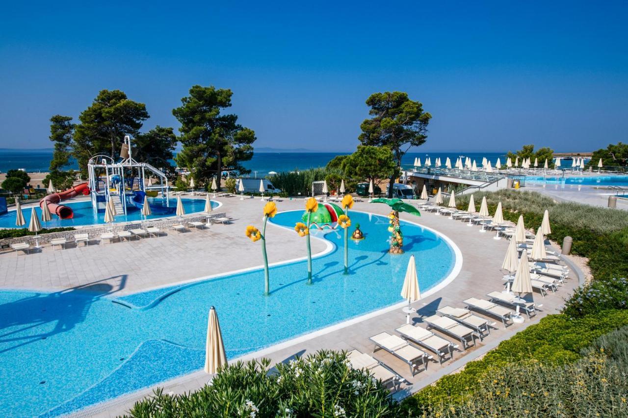 Zaton Holiday Resort Mobile Homes Nin Exterior foto